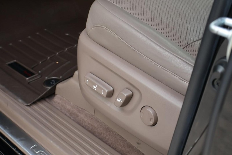 2017 Lexus GX 460 photo 17