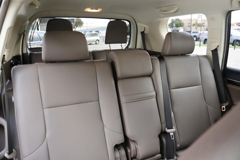 2017 Lexus GX 460 photo 25