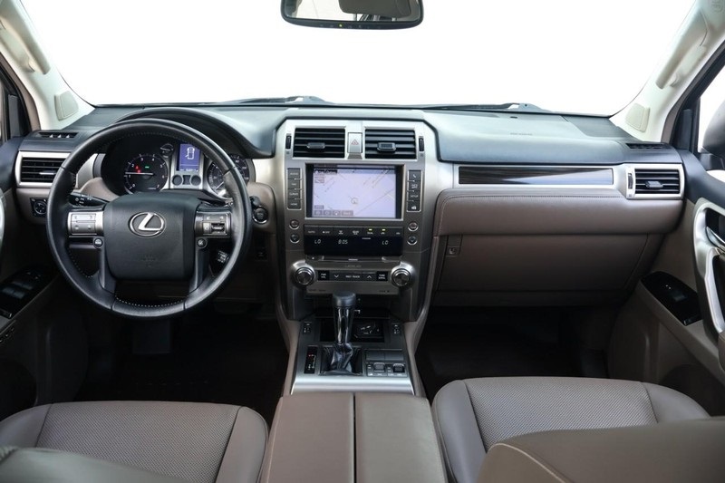 2017 Lexus GX 460 photo 27