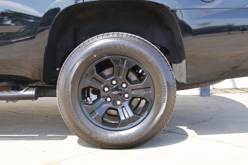 2018 Chevrolet Tahoe LT photo 16