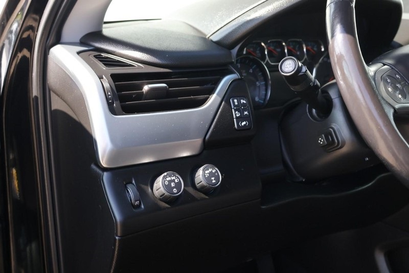 2018 Chevrolet Tahoe LT photo 20