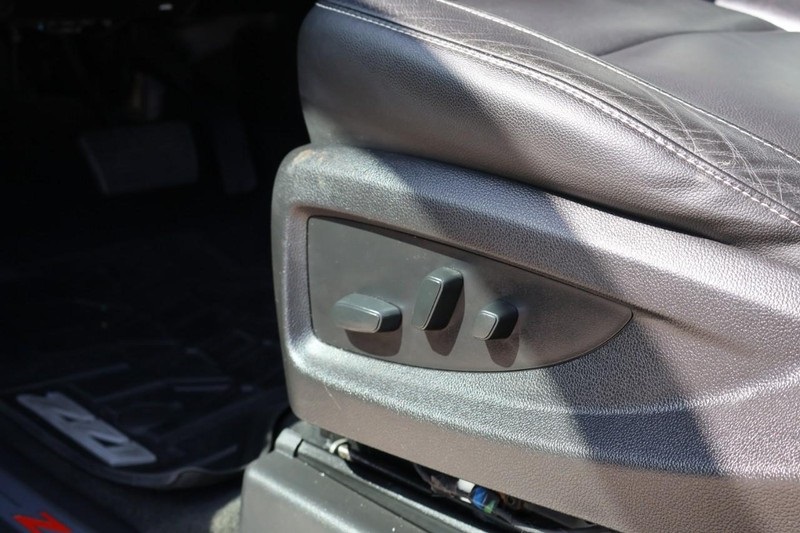 2018 Chevrolet Tahoe LT photo 21