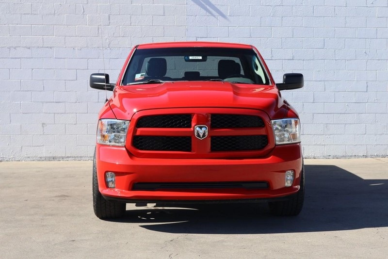 2018 Ram 1500 Express photo 2