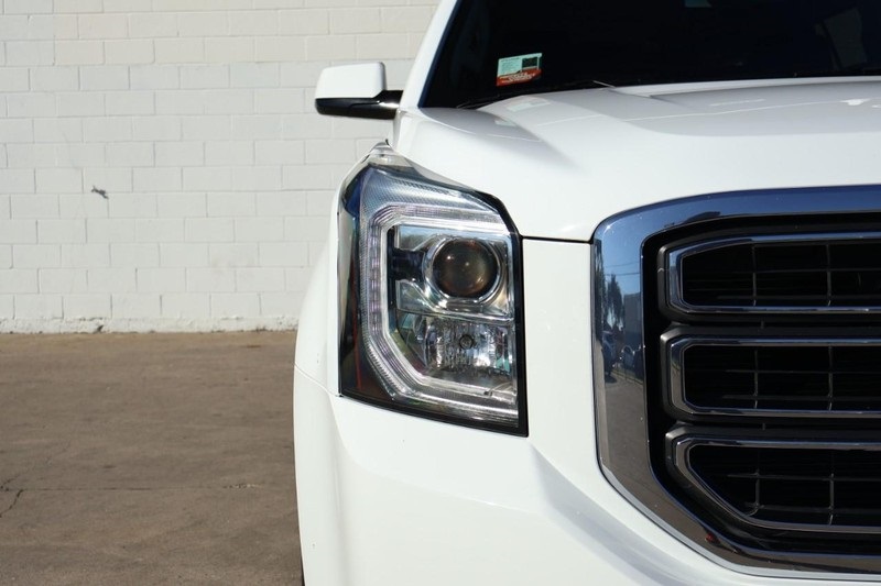 2018 Gmc Yukon XL SLT photo 3