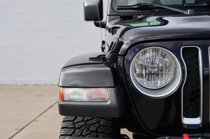 2020 Jeep Gladiator Overland photo 3