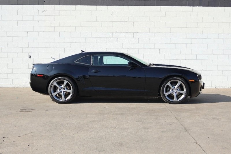 2013 Chevrolet Camaro RS photo 4