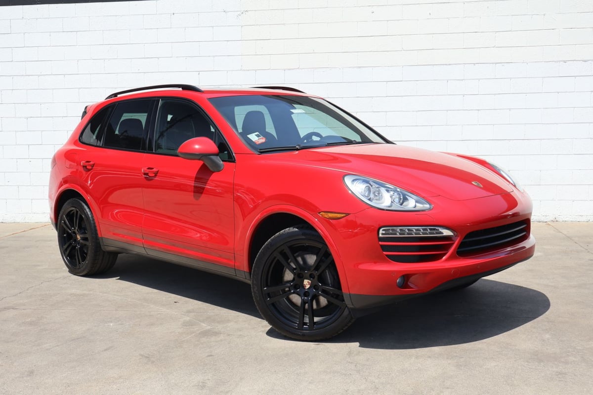 2013 Porsche Cayenne's photo
