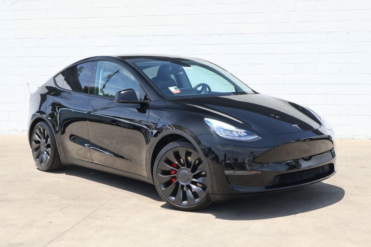 2020 Tesla Model Y Performance Dual Motor All-Wheel Drive's photo