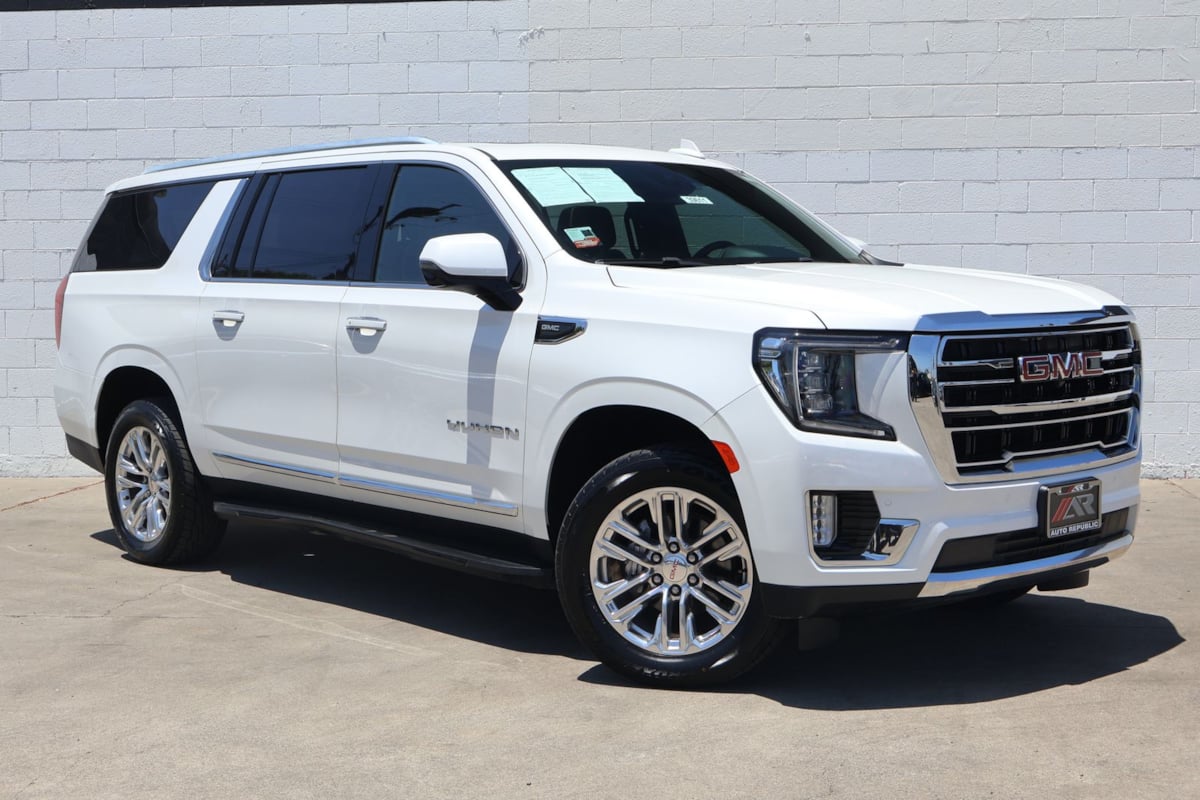 2023 GMC Yukon XL SLT