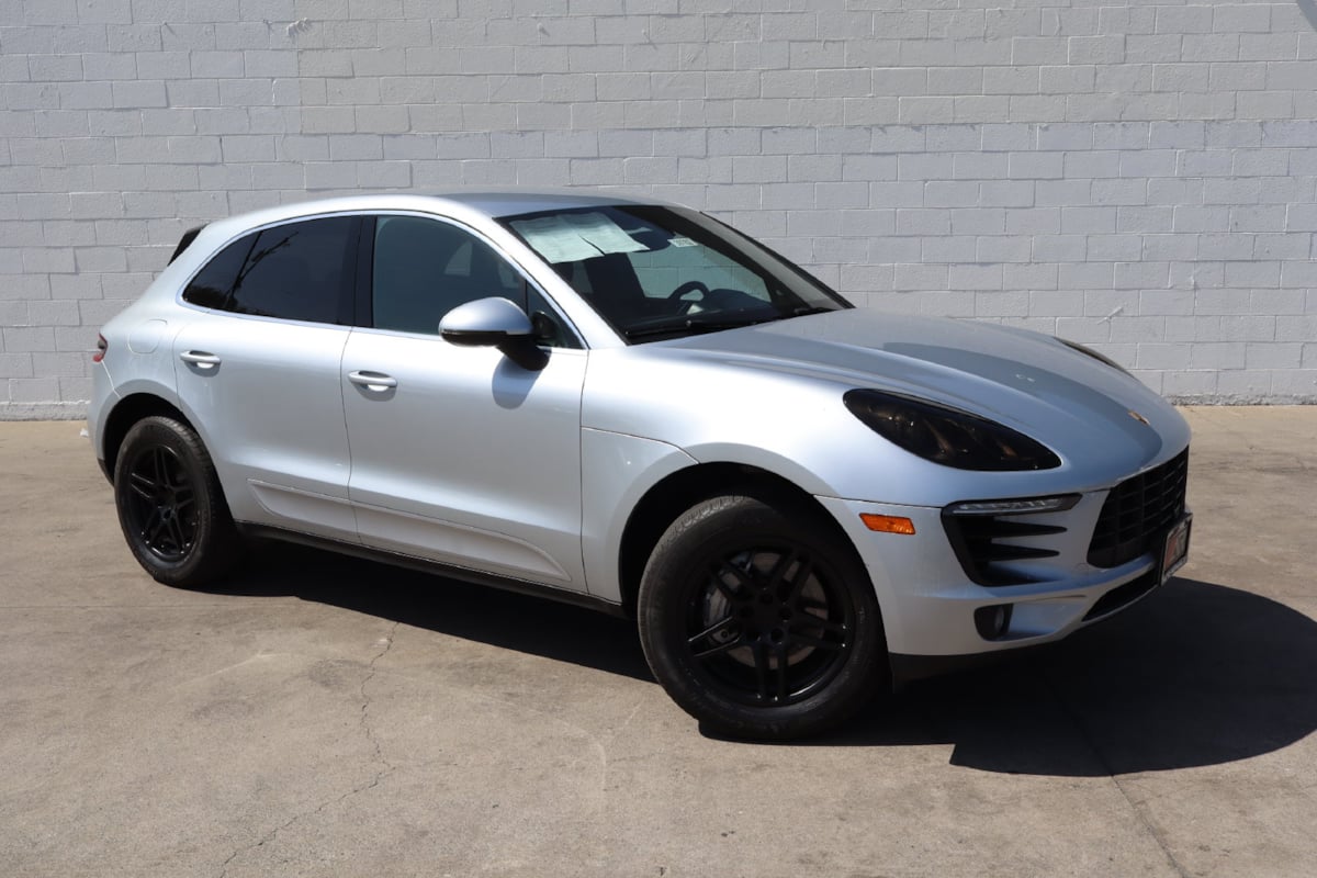 2015 Porsche Macan S