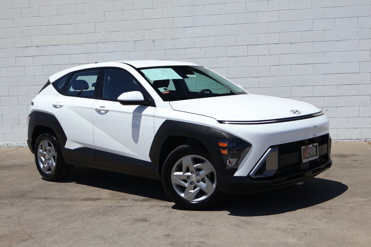 2026 Hyundai Kona SE