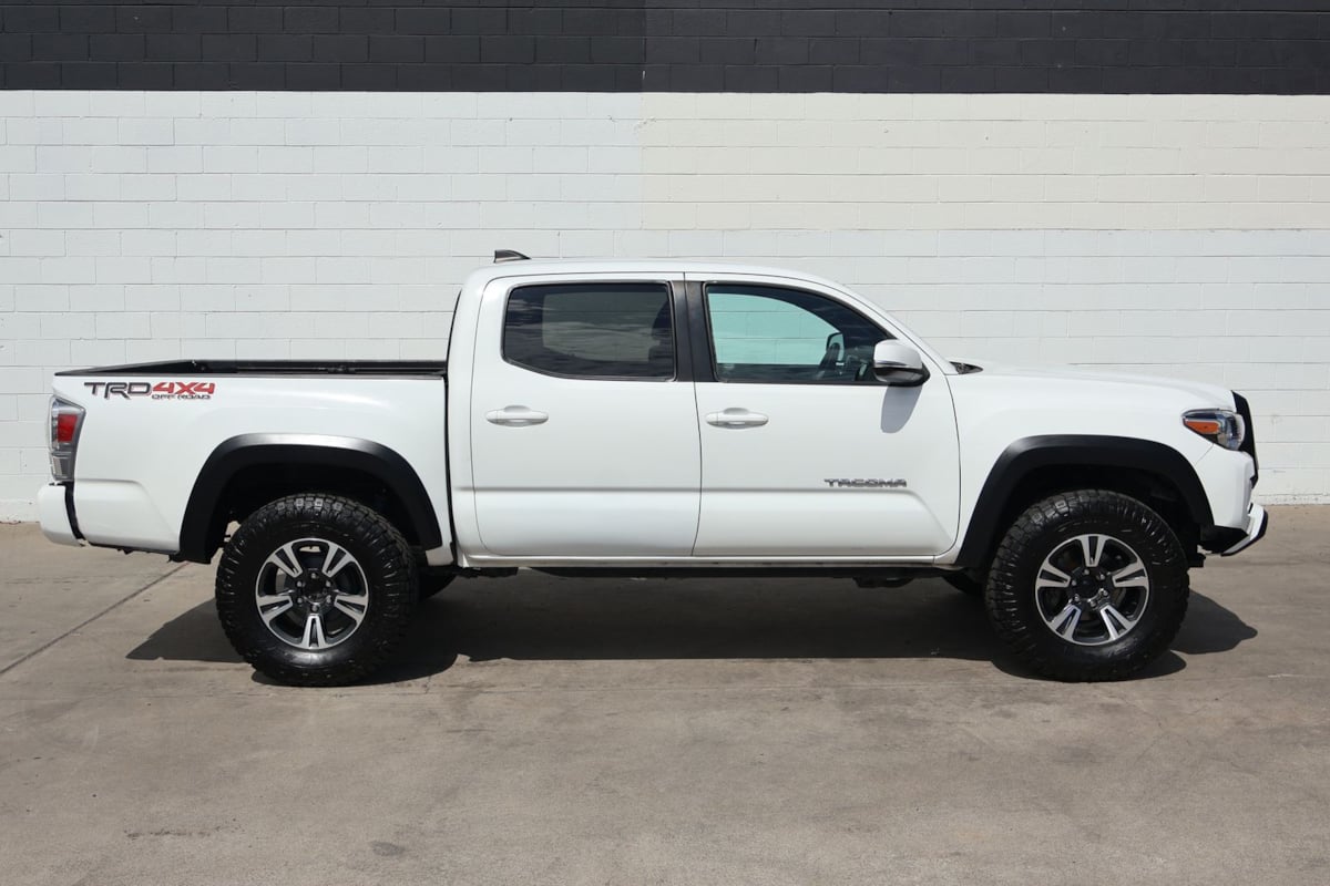2022 Toyota Tacoma 4WD TRD Off Road