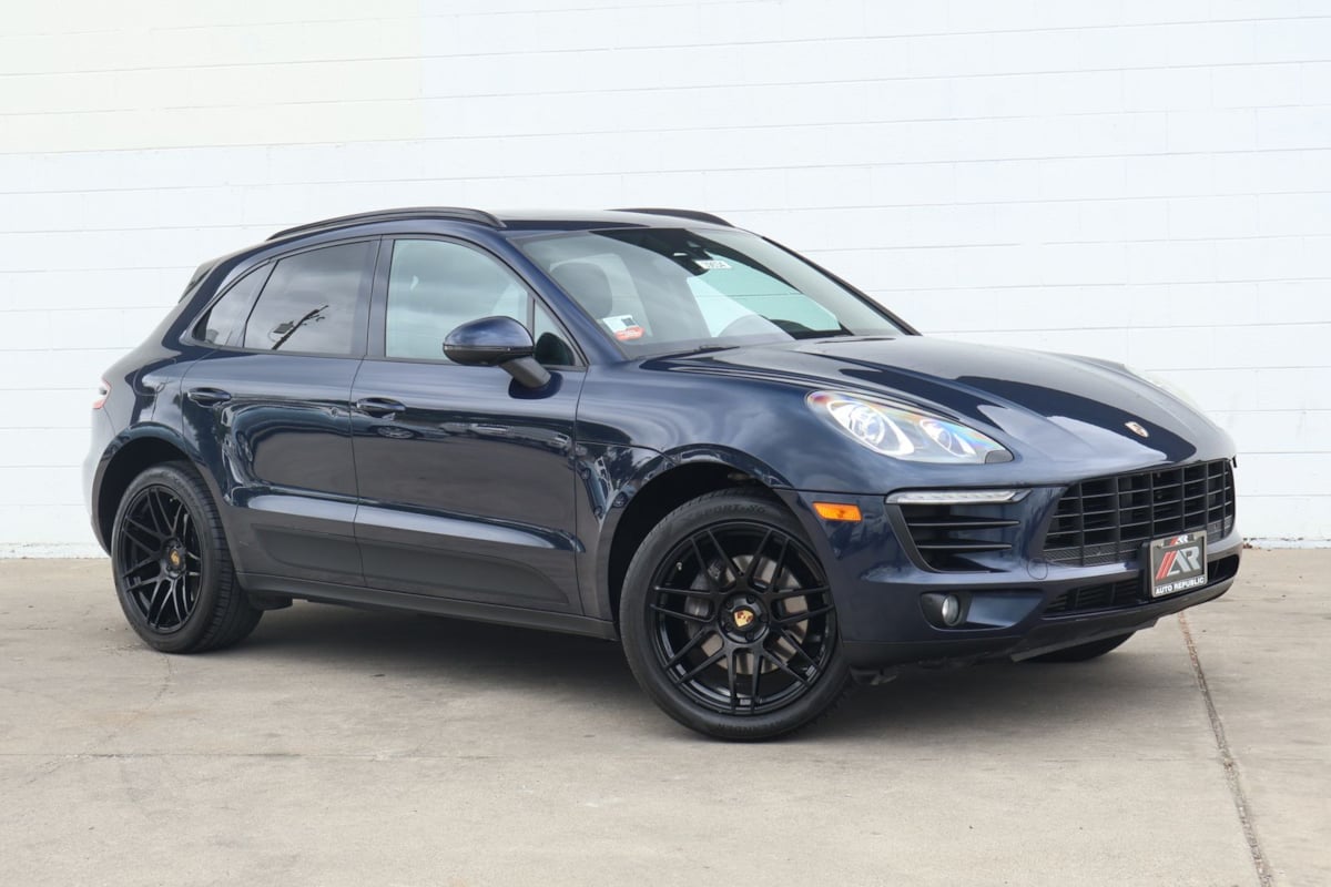 2018 Porsche Macan Sport Edition