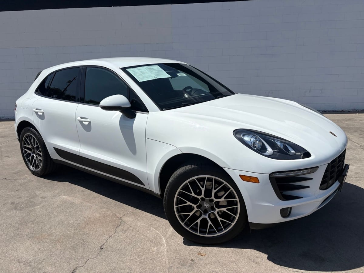 2018 Porsche Macan Sport Edition