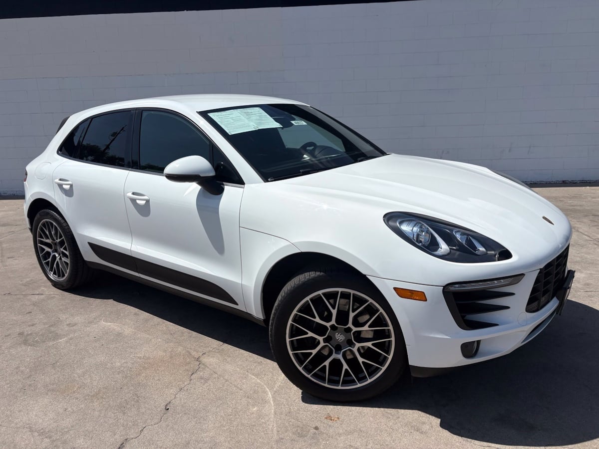 2018 Porsche Macan Sport Edition