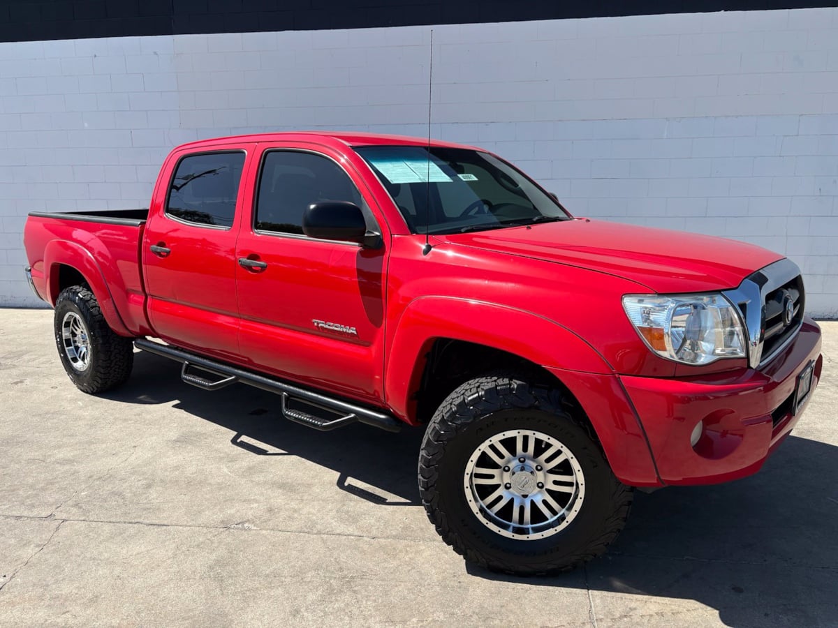 2005 Toyota Tacoma DLX