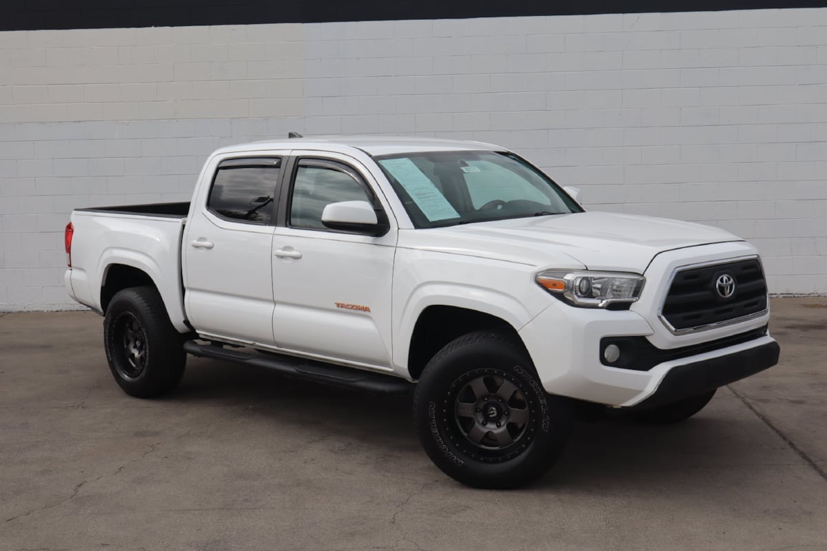 2016 Toyota Tacoma SR5