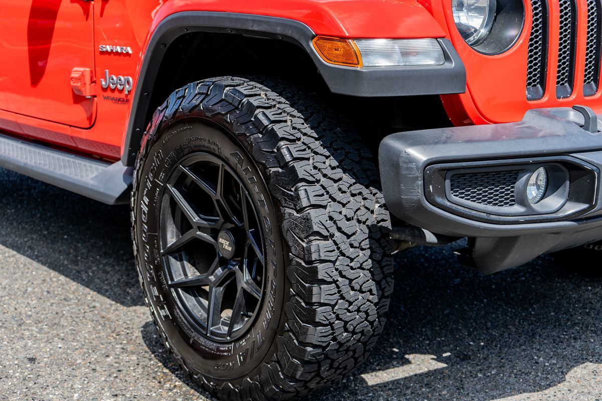 2021 Jeep Wrangler Unlimited Sahara photo 5