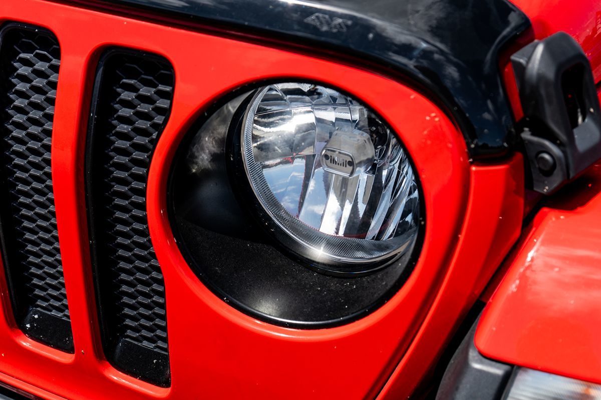 2021 Jeep Wrangler Unlimited Sahara photo 8