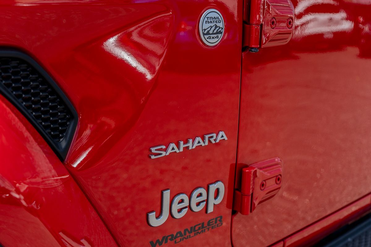 2021 Jeep Wrangler Unlimited Sahara photo 10