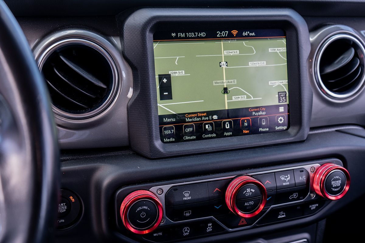 2021 Jeep Wrangler Unlimited Sahara photo 25