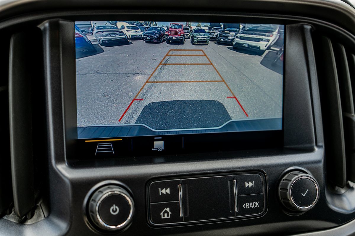 2022 Chevrolet Colorado Z71 photo 28
