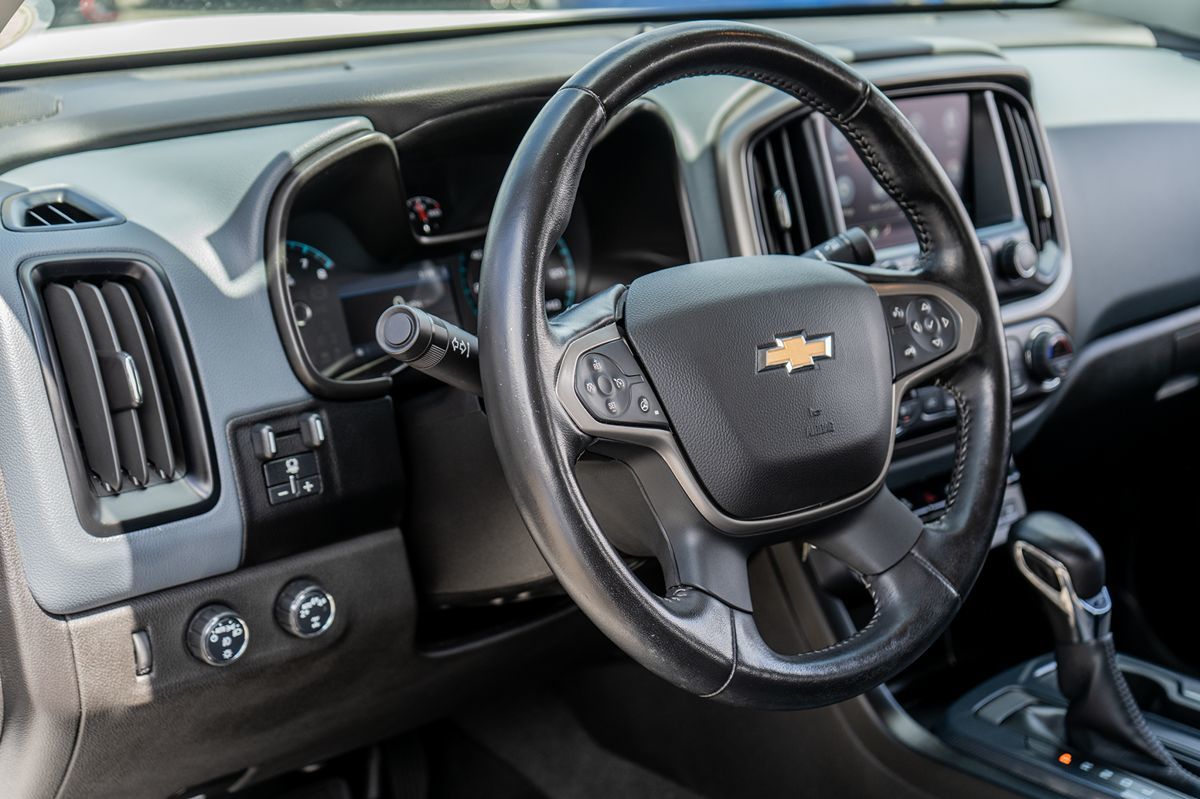 2022 Chevrolet Colorado Z71 photo 23