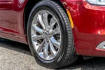 2019 Chrysler 300 Limited photo 4