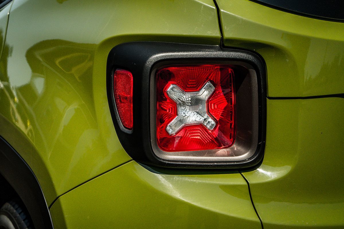 2016 Jeep Renegade Latitude - Photo 8