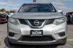 2016 Nissan Rogue SV photo 3