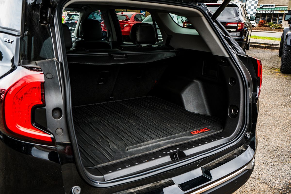 2022 GMC Terrain SLT - Photo 18