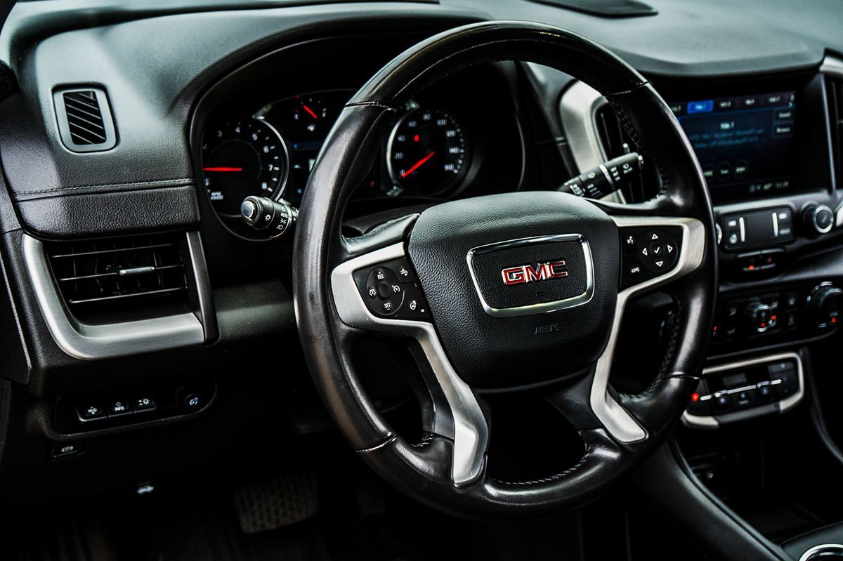 2022 GMC Terrain SLT - Photo 25