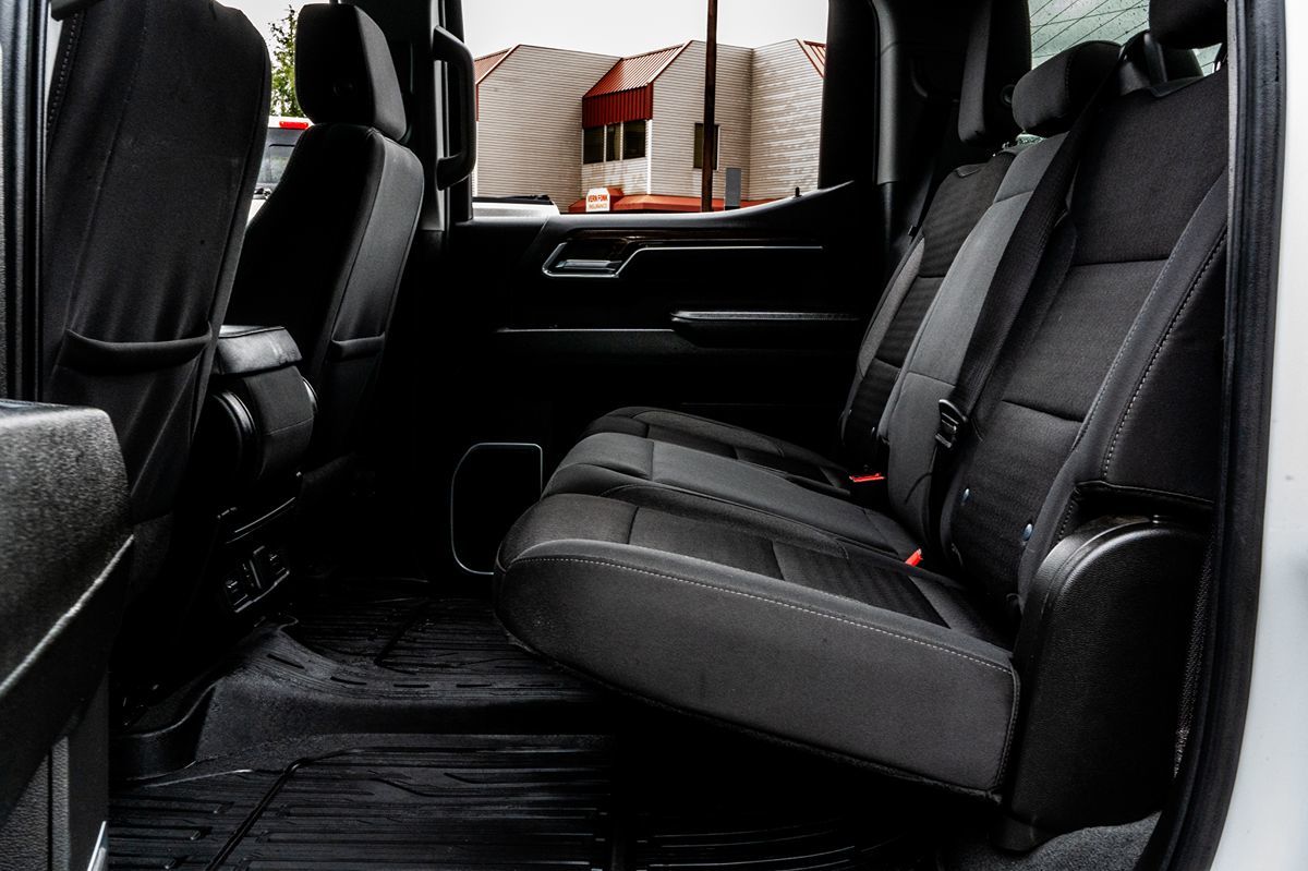 2023 GMC Sierra 1500 SLE - Photo 38