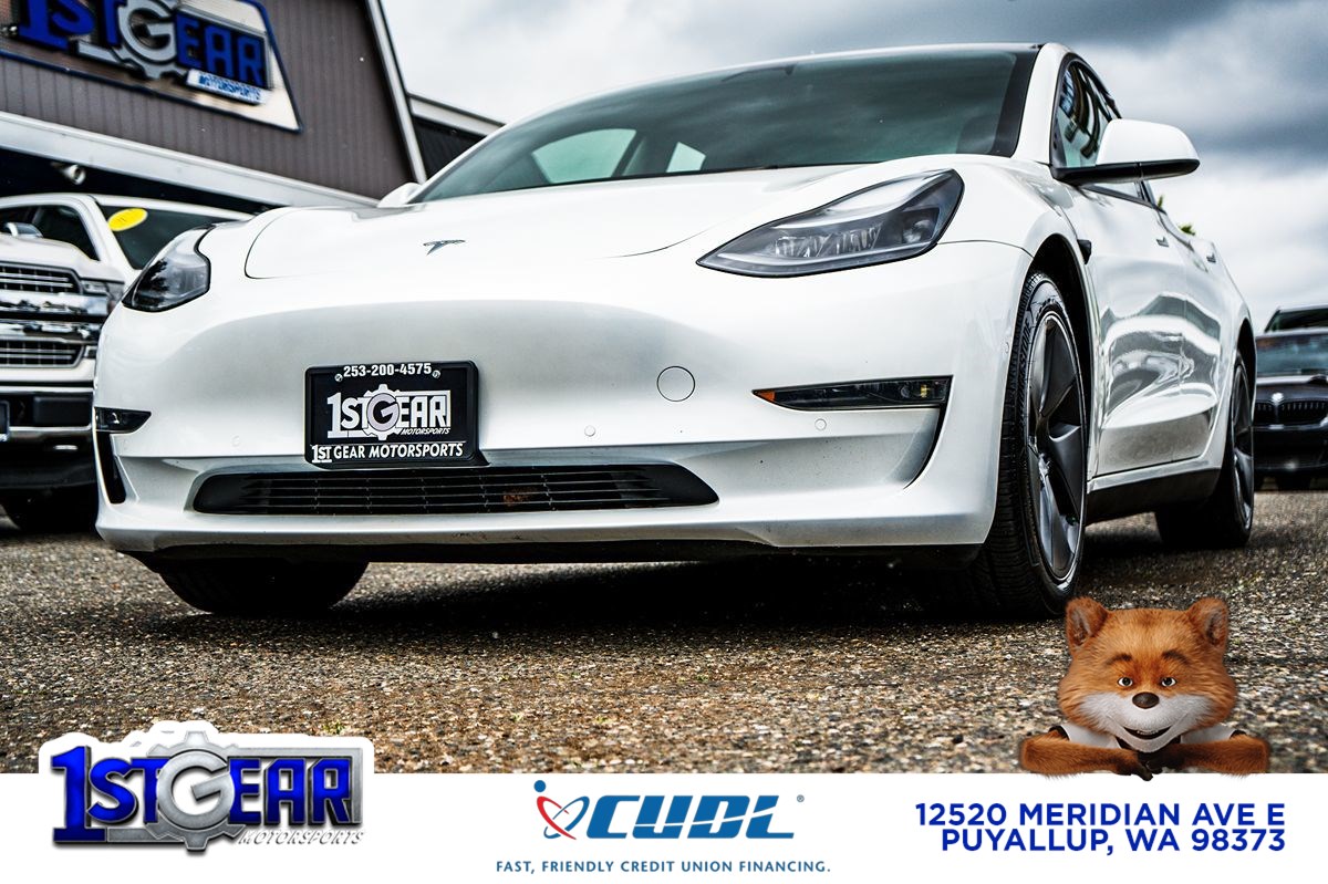 2022 Tesla Model 3 Long Range Dual Motor All-Wheel Drive's photo
