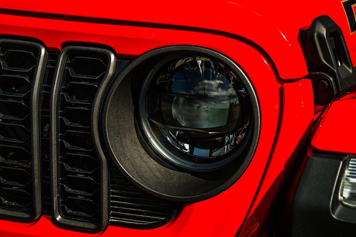 2024 Jeep Wrangler 4-Door Rubicon - Photo 7
