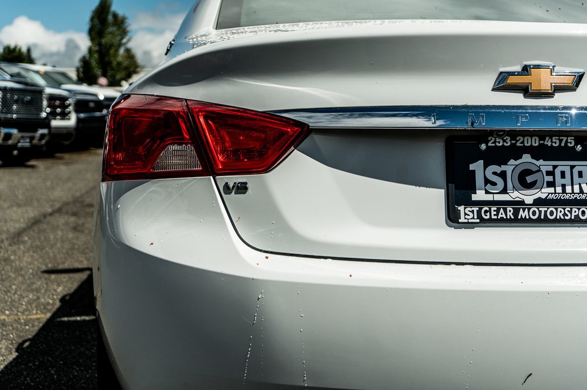 2018 Chevrolet Impala 1LT - Photo 10