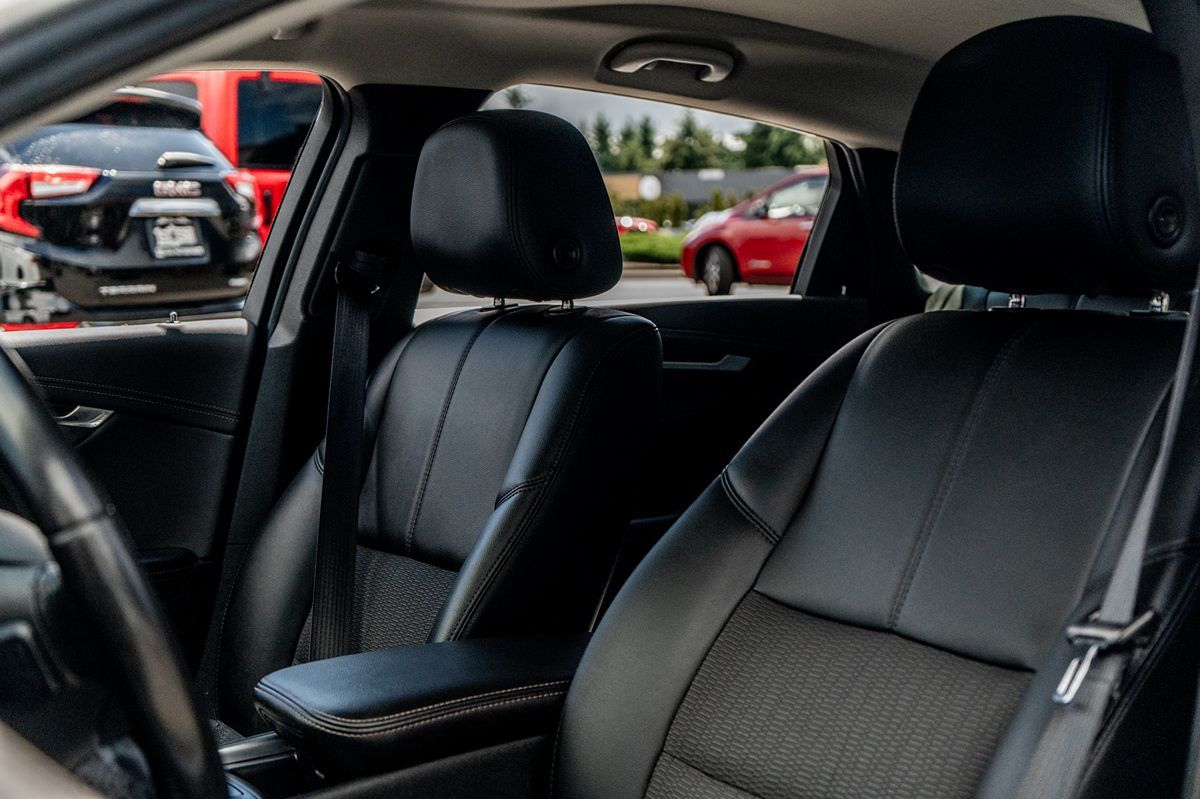 2018 Chevrolet Impala 1LT - Photo 23