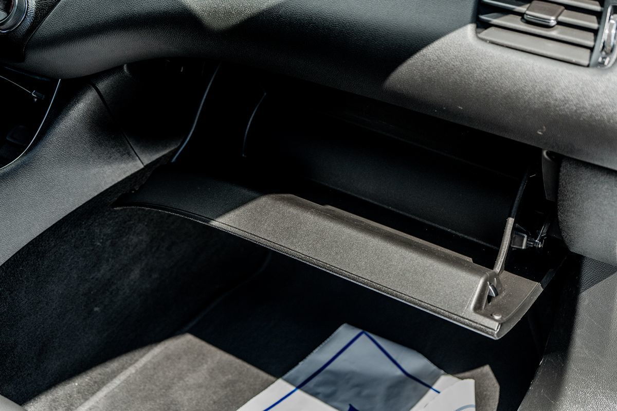 2018 Chevrolet Impala 1LT - Photo 36