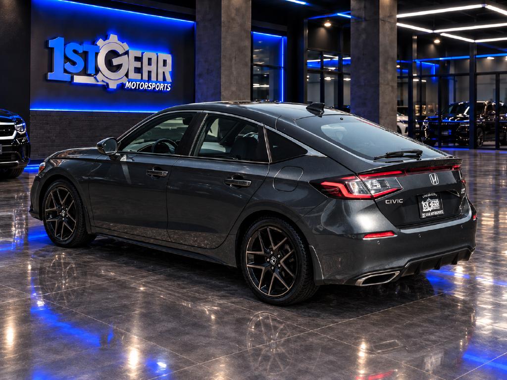 2023 Honda Civic Hatchback Sport Touring - Photo 8