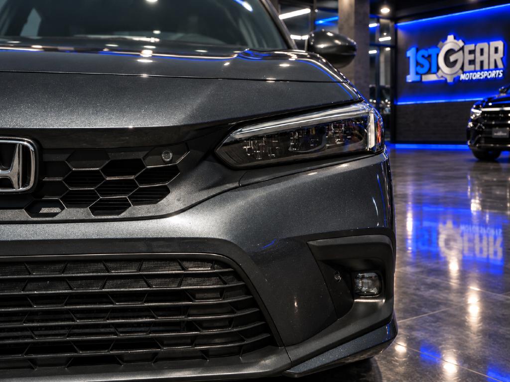 2023 Honda Civic Hatchback Sport Touring - Photo 12