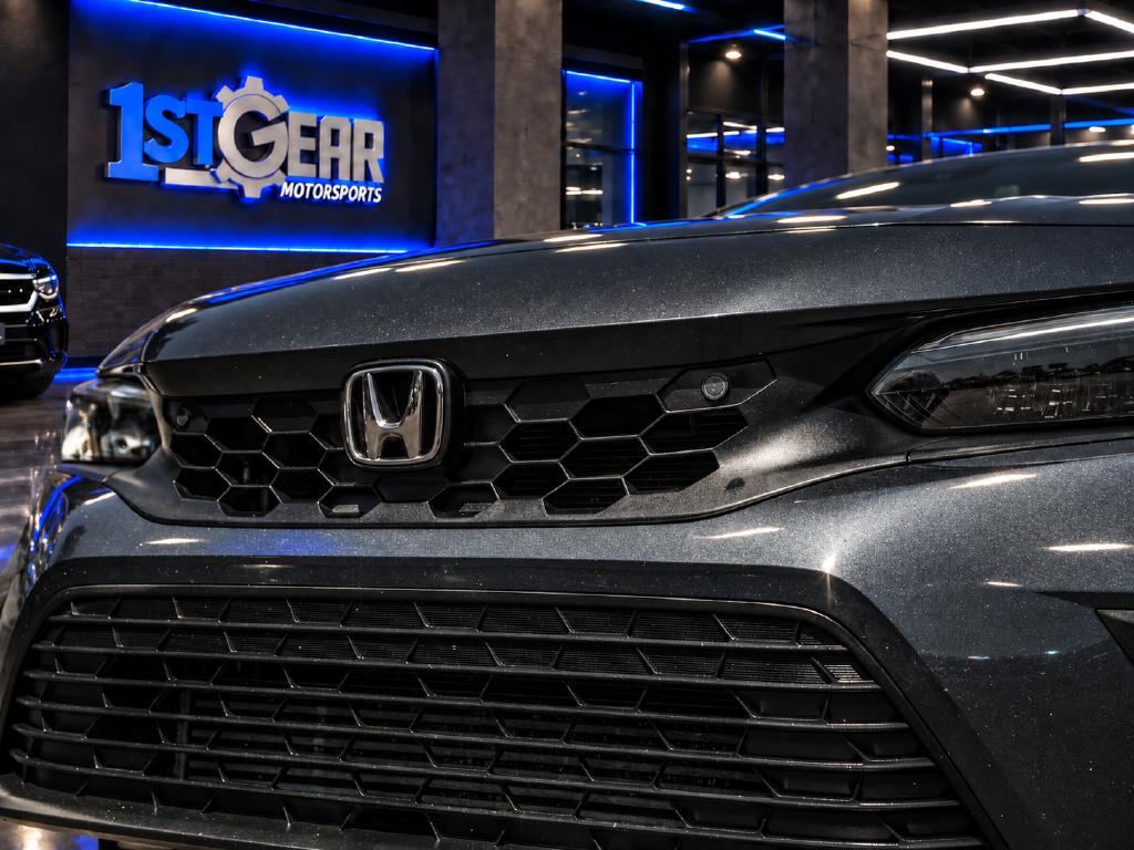2023 Honda Civic Hatchback Sport Touring - Photo 14
