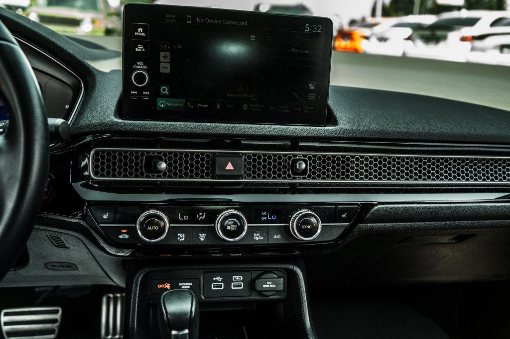 Honda Civic photo 29