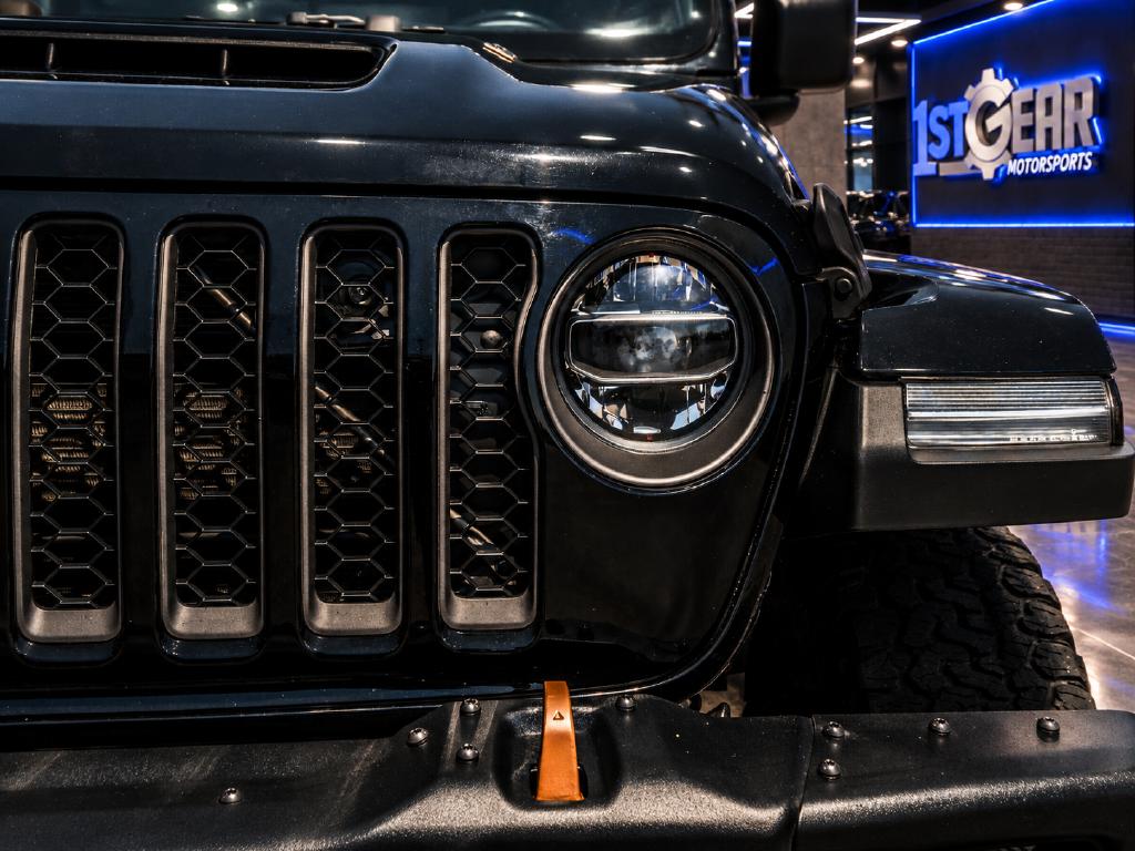 Jeep Wrangler photo 12