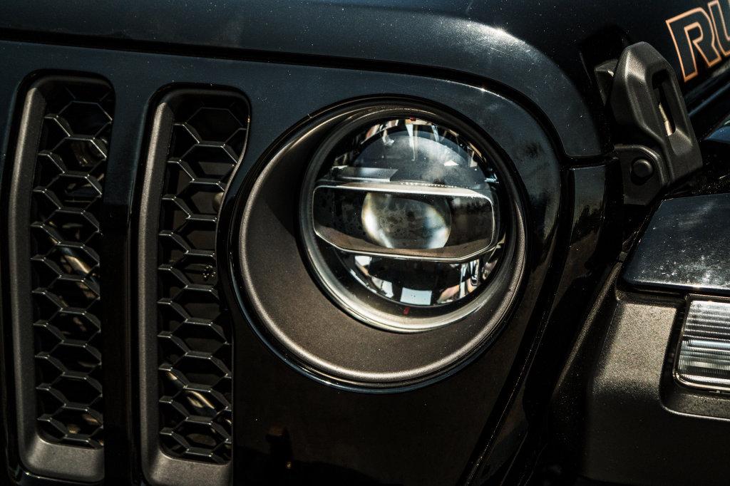 Jeep Wrangler photo 19