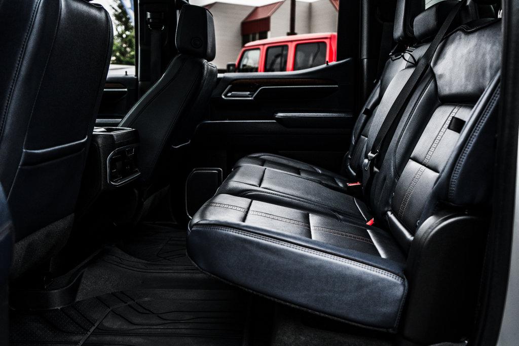 Chevrolet Silverado photo 36