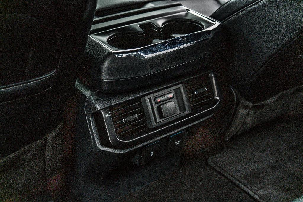 Ford F-150 photo 36