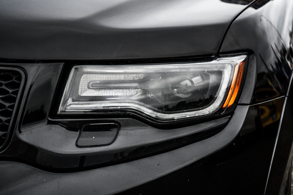 Jeep Grand Cherokee photo 16