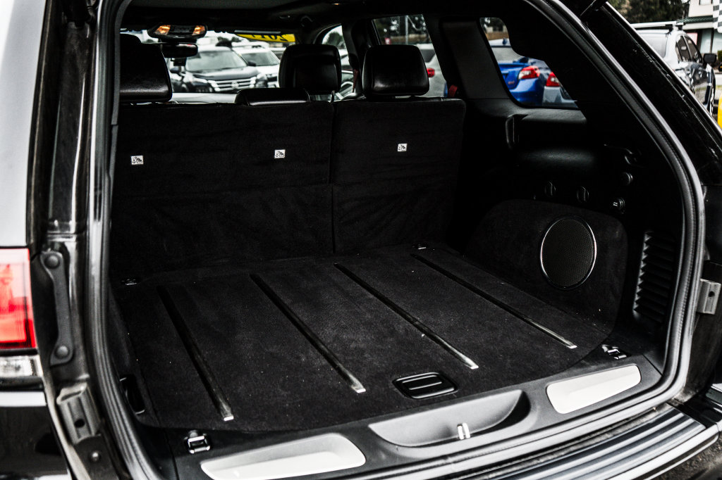 Jeep Grand Cherokee photo 18