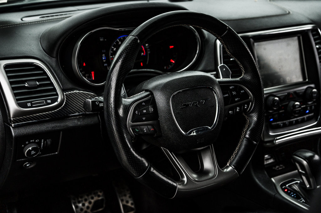 Jeep Grand Cherokee photo 25