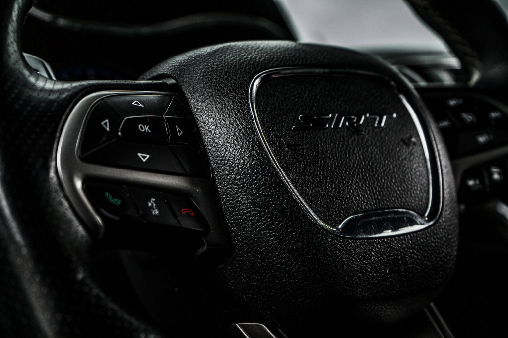 Jeep Grand Cherokee photo 26